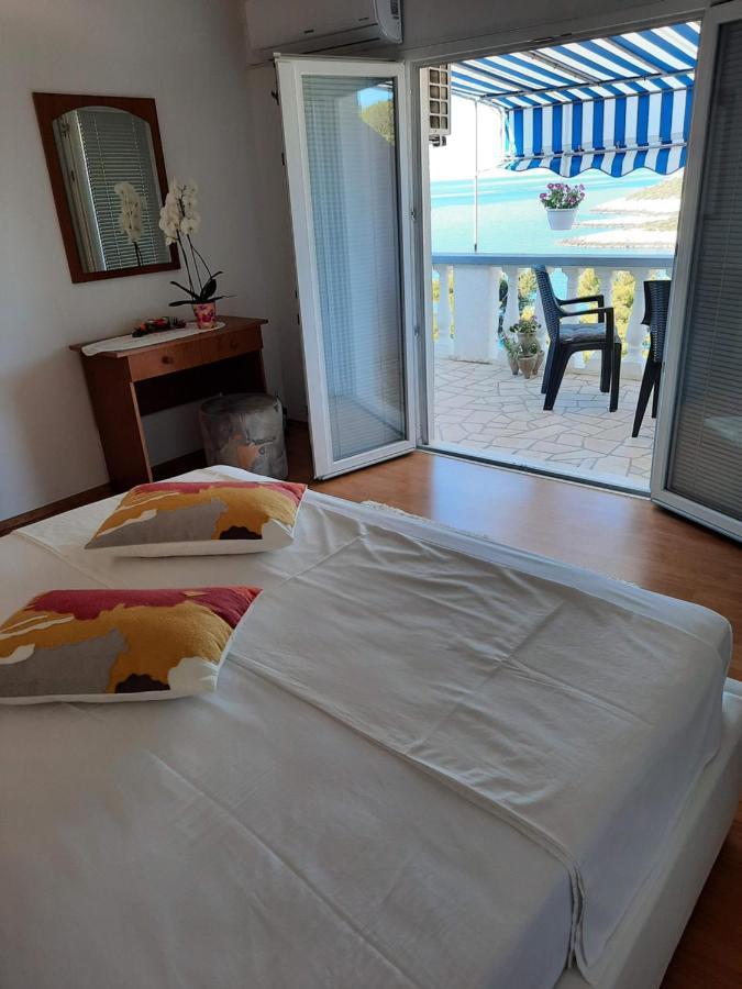 Apartment Marijana Zavalatica